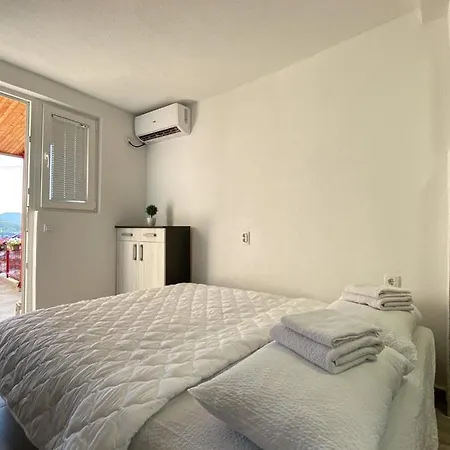 Appartement Apartman Ruzmarin